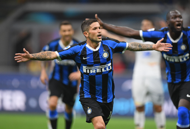 里瓦尔多：弗里克不能再这样下去，他需给亚马尔设计更多战术（里瓦尔多：弗里克该改变思路，多为亚马尔量身定制战术）