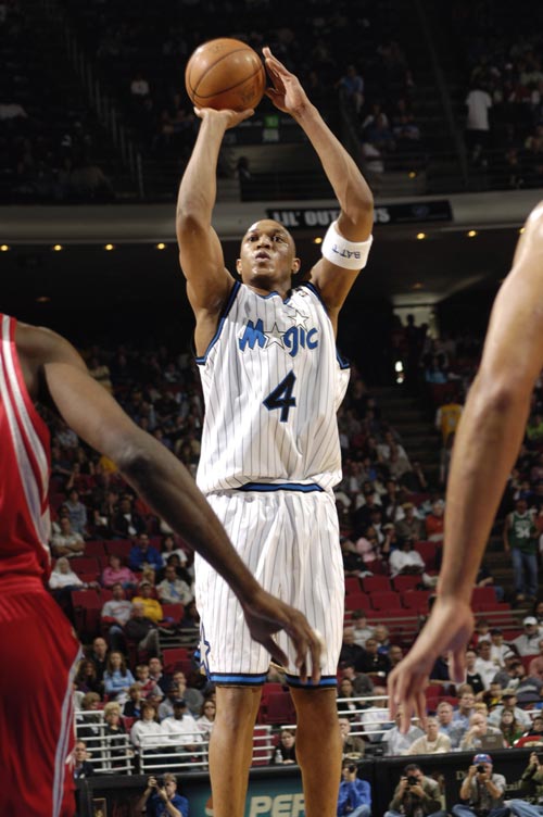 处于下风，法国队世界杯小组赛近4次对阵非洲球队1胜3负（法国队不占优：世界杯小组赛近4次对非洲对手仅1胜3负）