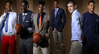 球迷：这人能飞吧？（球迷惊呼：他是会飞的吗？）