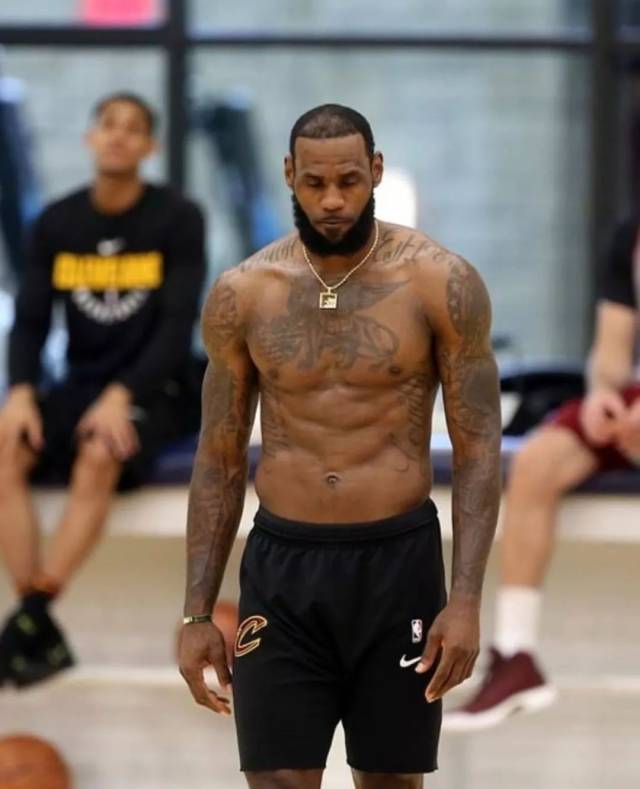 说唱歌手GAI祝贺铜梁龙冲超成功，官方回复：GAI哥我们做到了（GAI发文祝贺铜梁龙成功冲超，官微回应：GAI哥，我们做到了）