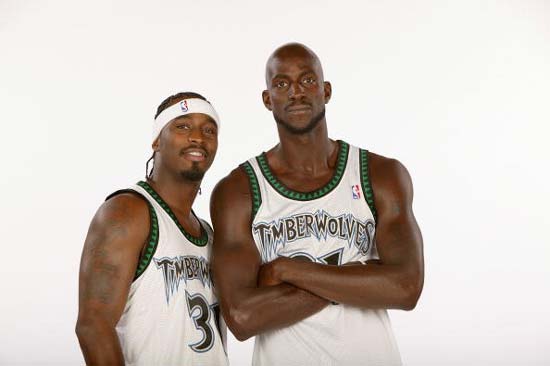 世界杯揭幕战于6月12日凌晨3点进行，墨西哥vs南非（世界杯揭幕战将于6月12日凌晨3点开球：墨西哥对阵南非）