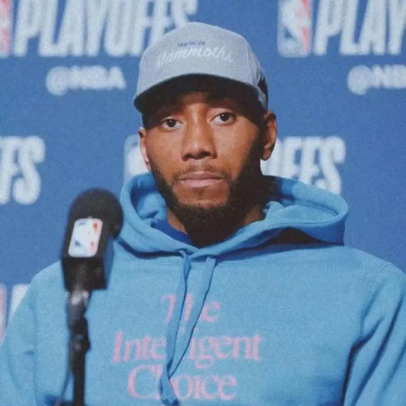 斯帕莱蒂：球员的表现给我信心，我认为我拥有一支强大的球队（斯帕莱蒂：球员的表现让我信心倍增，我坚信这是一支强队）