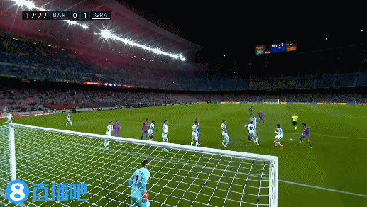 帮助里昂渡过财政危机！卖曼城3650万，前里昂主席：谢尔基原本1500万就能离队（为解里昂财困：3650万卖给曼城，前主席称谢尔基曾1500万可离队）